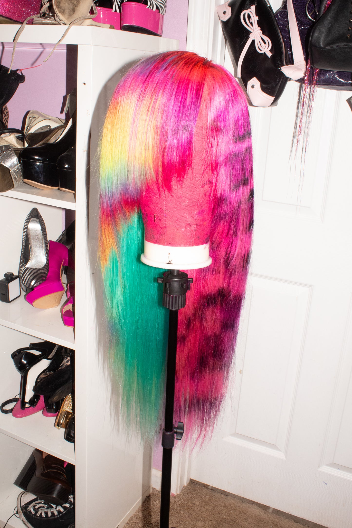 “Two Faced” Hot Pink Leopard Split Dye Wig (middle part)